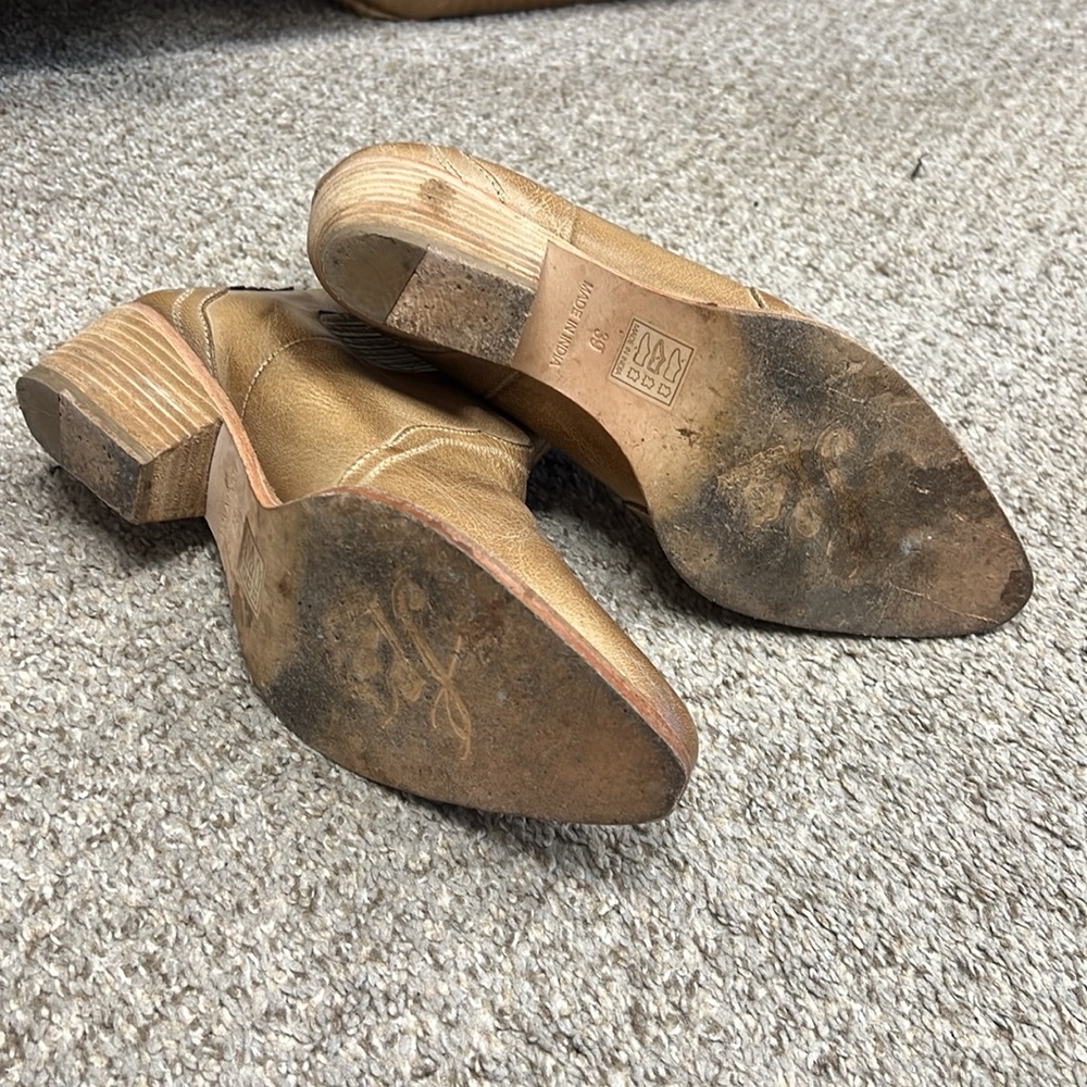 Women's Western Bootie - Picture 3 of 3